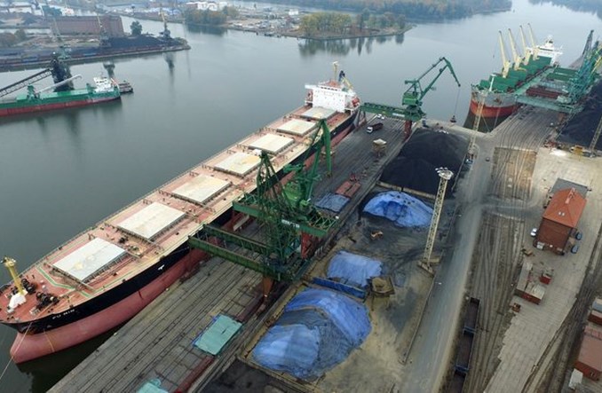 Port Szczecin ze wzrostem przeładunków w I półroczu 2017 roku