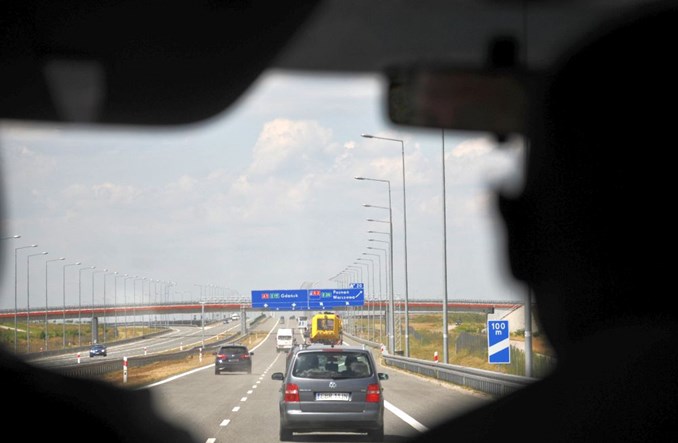 Było 577, teraz jest 370. Na ile kilometrów dróg GDDKiA podpisze umowy w 2017 roku?