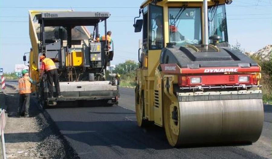 Budownictwu dokucza wzrost kosztów pracy i materiałów, jednak realizacja projektów infrastrukturalnych niezagrożona Budownictwu dokucza wzrost kosztów pracy i materiałów, jednak realizacja projektów infrastrukturalnych niezagrożona