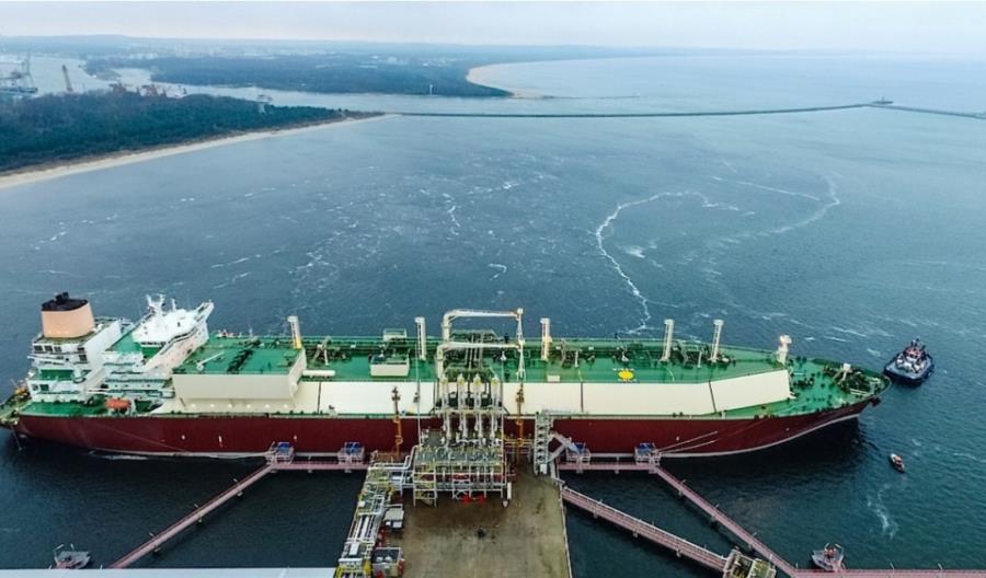 Terminal LNG w Świnoujściu w dalszej rozbudowie. Są umowy na 1,9 mld zł Terminal LNG w Świnoujściu w dalszej rozbudowie. Są umowy na 1,9 mld zł