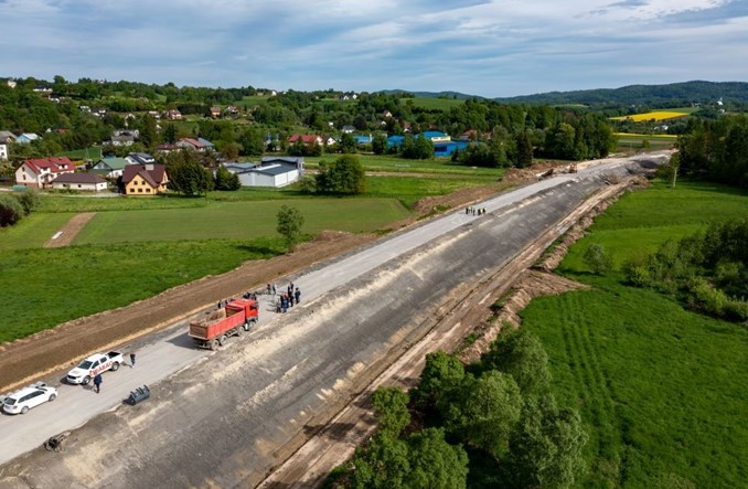 Dobre tempo prac na obwodnicy Tuchowa