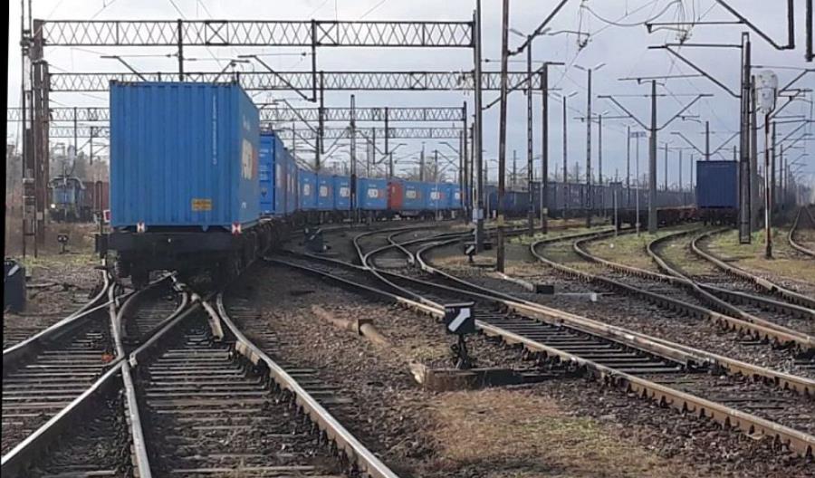 Opóźnione pociągi z Chin wpadły w prace torowe w Małaszewiczach