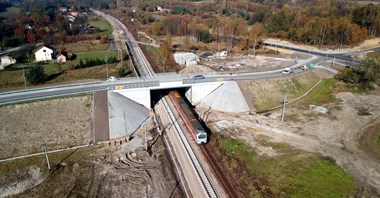 Między Katowicami i Krakowem powstaną 3 wiadukty nad torami  Między Katowicami i Krakowem powstaną 3 wiadukty nad torami