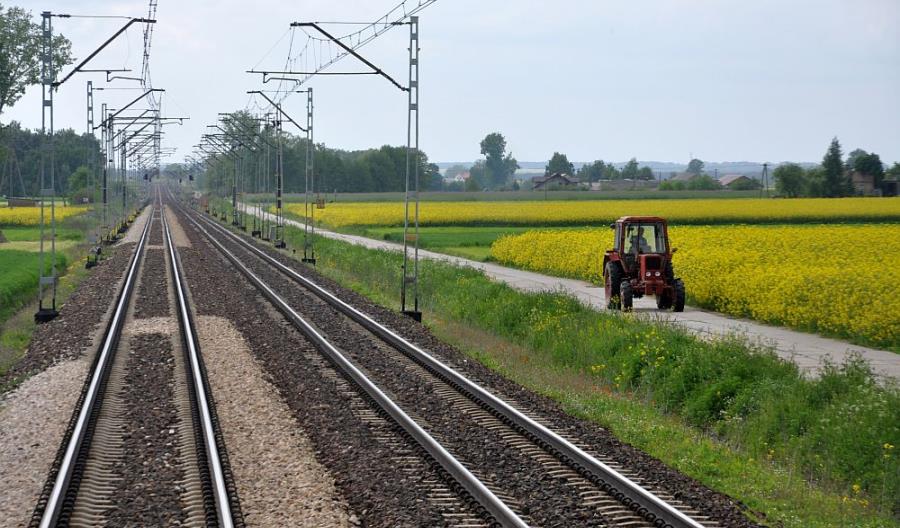Wielu chętnych na modernizację linii E20 Wielu chętnych na modernizację linii E20