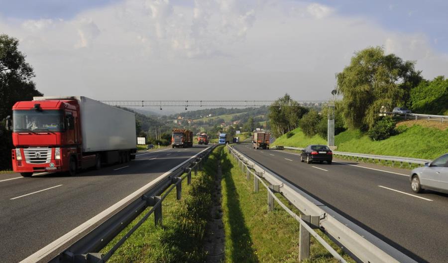Polskie autostrady na granicy przepustowości? Polskie autostrady na granicy przepustowości?