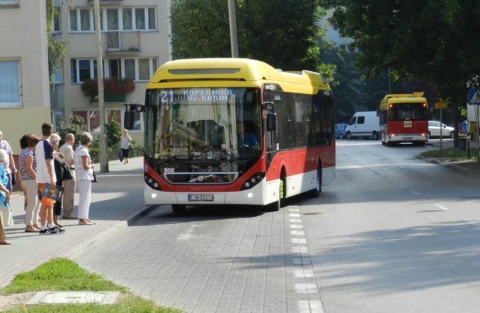 Inowrocław z ofertami na biletomaty i tablice. Brak chętnych na wiaty