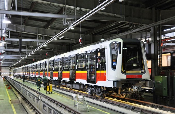 Sąd zajmie się pociągami metra we wrześniu? Problem z Trako