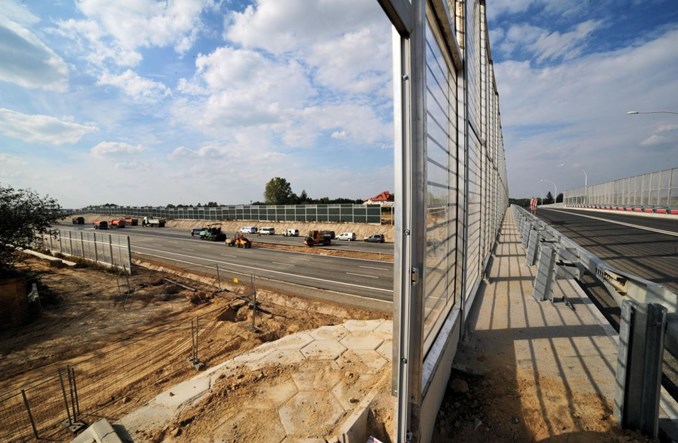 Które spółki najlepiej powiększają portfele zamówień?