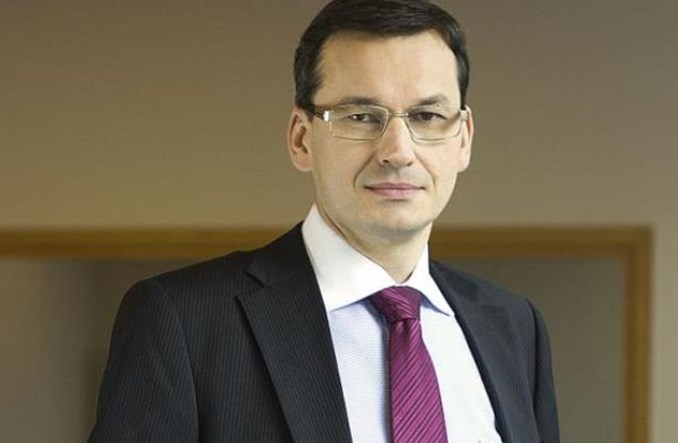Morawiecki: Zamówienia publiczne muszą wspierać polski przemysł
