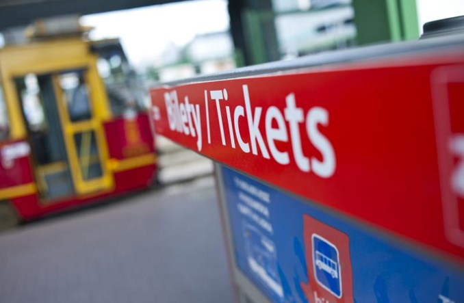 Warszawa. Kiedy język ukraiński w biletomatach?