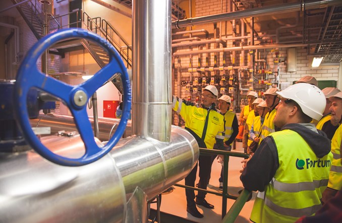 Bytom: Komin ciepłowni sięga już 60 metrów