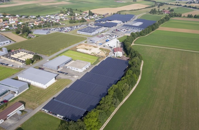 Szwajcaria: 43 tys. m kwadratowych paneli fotowoltaicznych