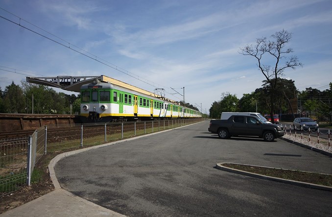 W aglomeracji warszawskiej powstaną parkingi przy stacjach kolejowych