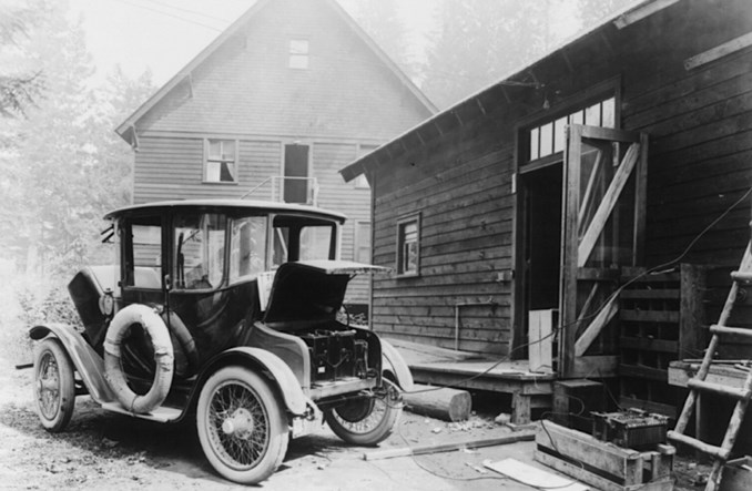 Auta elektryczne mają… ponad 100 lat