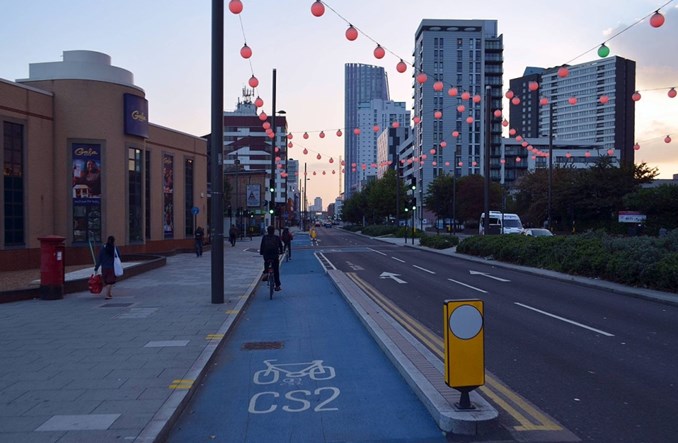 Londyn stoi w korku. Anglicy spierają się czy winne są rowery
