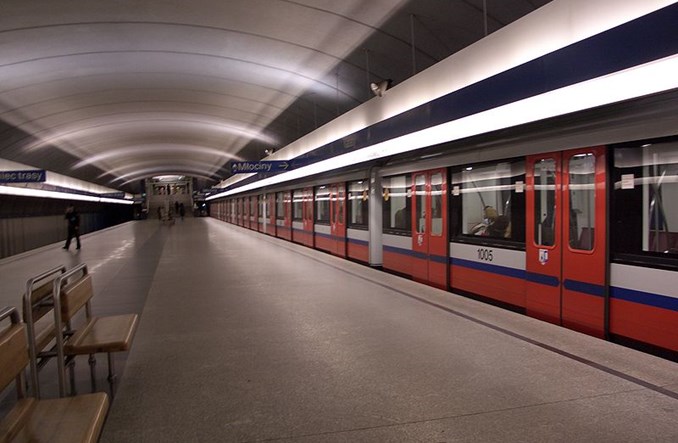 Po świętach metro stanie na weekend, by jeździć co 2 minuty
