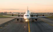 OECD o polskim transporcie lotniczym: Pora skomunikować lotniska z centrami miast