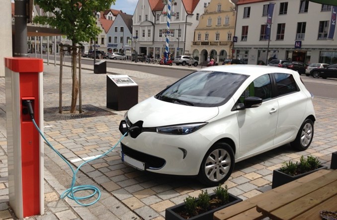 ZDM Warszawa będzie jeździć samochodami elektrycznymi