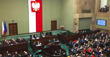 Szydło: Stawiamy na kompleksowy rozwój