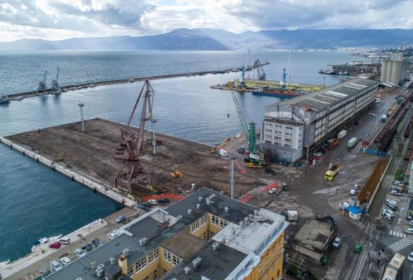 OT Logistics sprzedała akcje chorwackiego portu Luka Rijeka