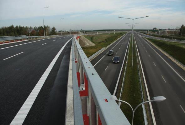 Warszawa: Łącznik S8 z trasą na Kraków otwarty Warszawa: Łącznik S8 z trasą na Kraków otwarty