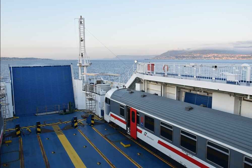 Trwa bitwa o budowę mostu łączącego Sycylię z kontynentem