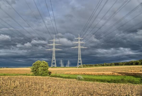 PSE i PGE EO z umową o świadczenie usług pracy interwencyjnej