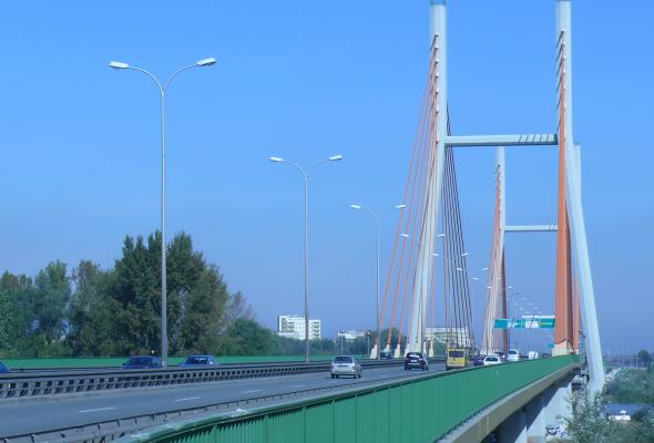 Warszawa: ZDM skontroluje obiekty mostowe w stolicy
