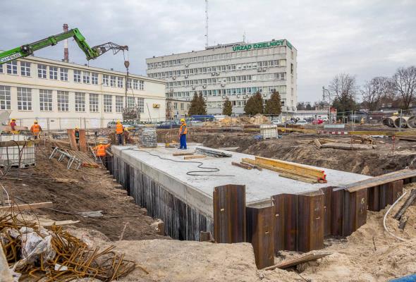 Warszawa: Budowa tunelu w Międzylesiu wchodzi w kolejny etap
