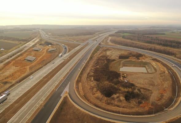 Na A1 obwodnicy Częstochowy potrzebny jeszcze montaż oświetlenia