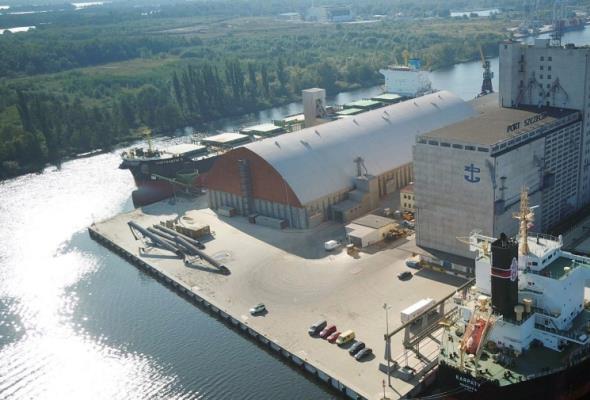Port Szczecin. 6 firm chce budować nabrzeże w rejonie Kanału Dębickiego