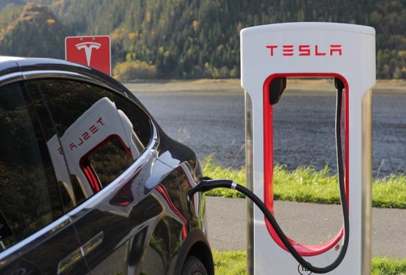 Tesla będzie produkować ładowarki w Chinach