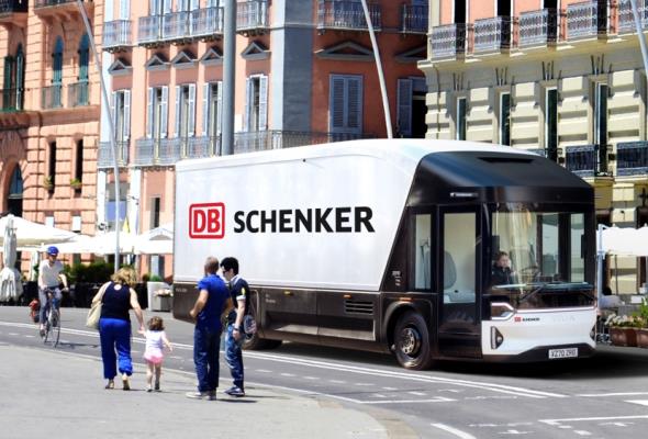 DB Schenker zamawia 1,5 tys. elektrycznych ciężarówek 