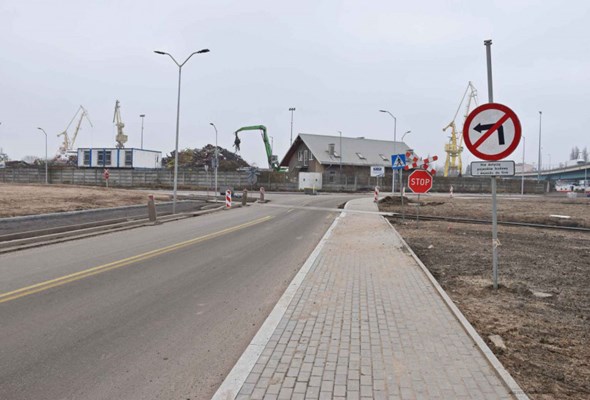 Szczecin przebudowuje drogi w porcie