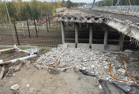 Bydgoszcz. Transport węgla wstrzymuje budowę wiaduktu