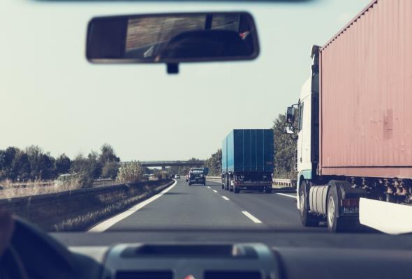 Kondycja branży transportowej w Polsce – „co cię nie zabije, to…”?