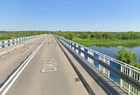 Podlaskie. 12 chętnych na przebudowę mostu na Narwi  