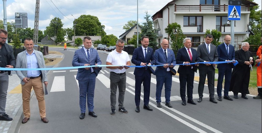 Huczne otwarcie drogi na Lubelszczyźnie. „Nadrabianie 50 lat zaległości”