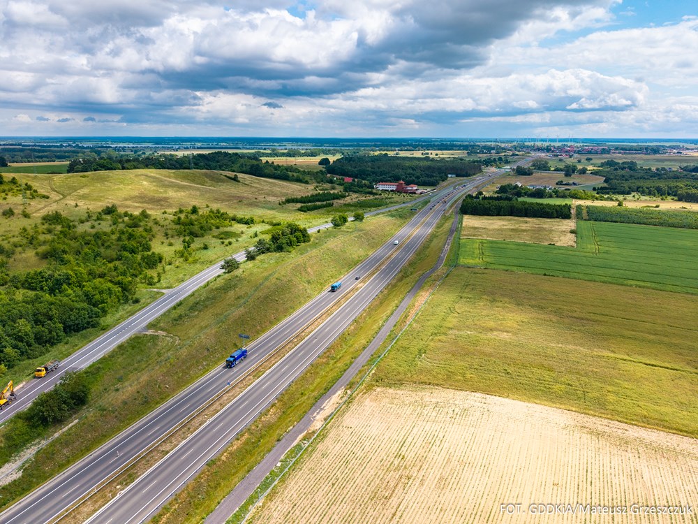Dwiema jezdniami S3 od Międzyzdrojów do Wolina