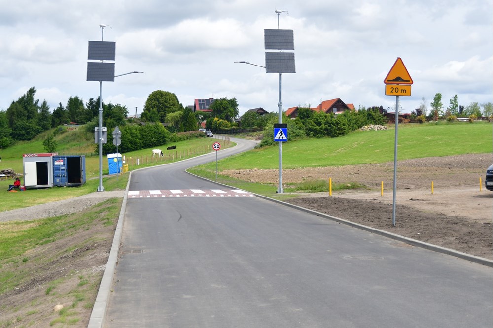 Pomorskie. Kierowcy zyskali komfortowy dojazd nad piękne jezioro