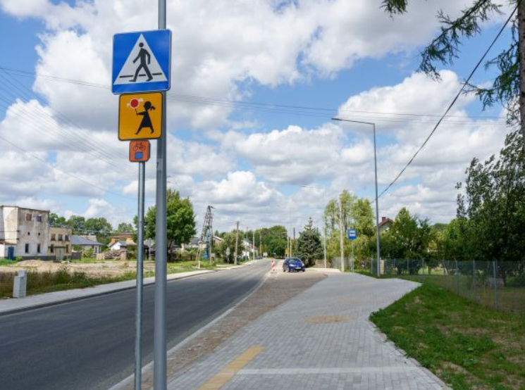 Finiszują prace na łączniku województwa łódzkiego i świętokrzyskiego