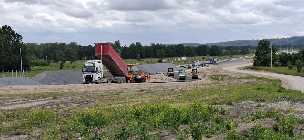 Lato z zyskiem? Dobre prognozy dla firm budowlanych