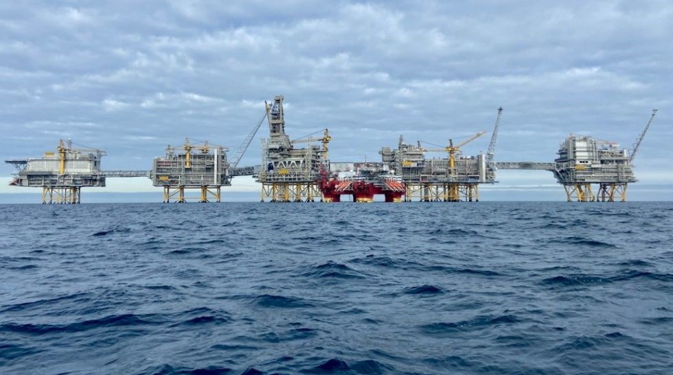 Orlen podpisał z Equinorem pierwszą długoterminową umowę na dostawy ropy