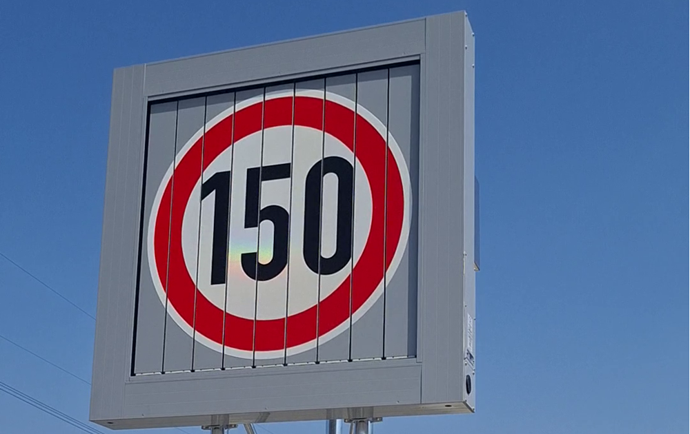 Czesi testują nowe ograniczenie prędkości na autostradzie