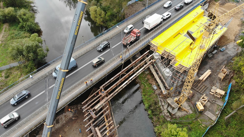 Przejazd przez Bóbr będzie dwujezdniowy. Co słychać na placu budowy w Bolesławcu?