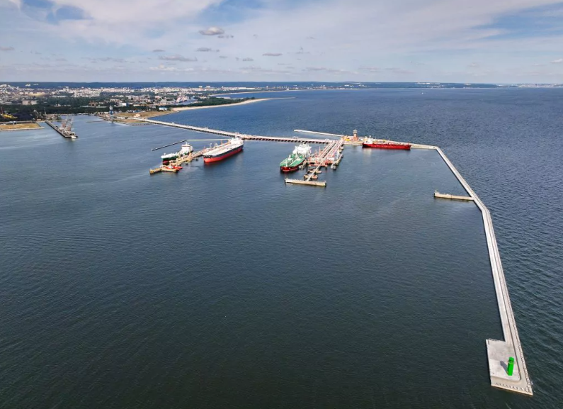 Krok w stronę rozbudowy Naftoportu w Porcie Gdańsk