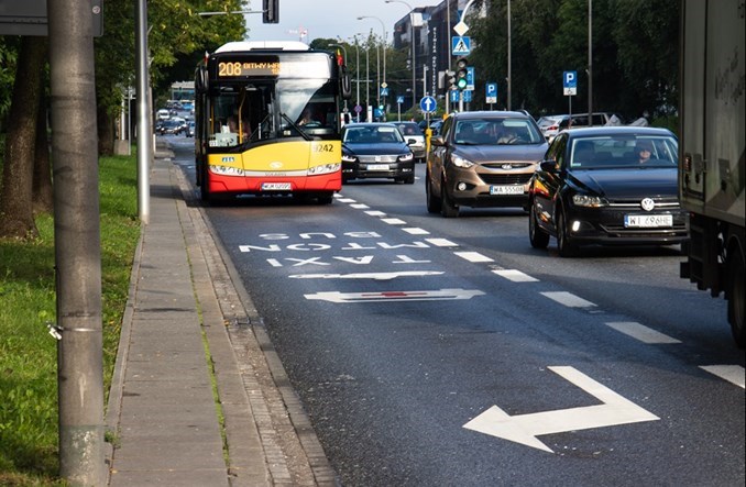 Weto prezydenta zablokuje buspasy „elektrykom”?