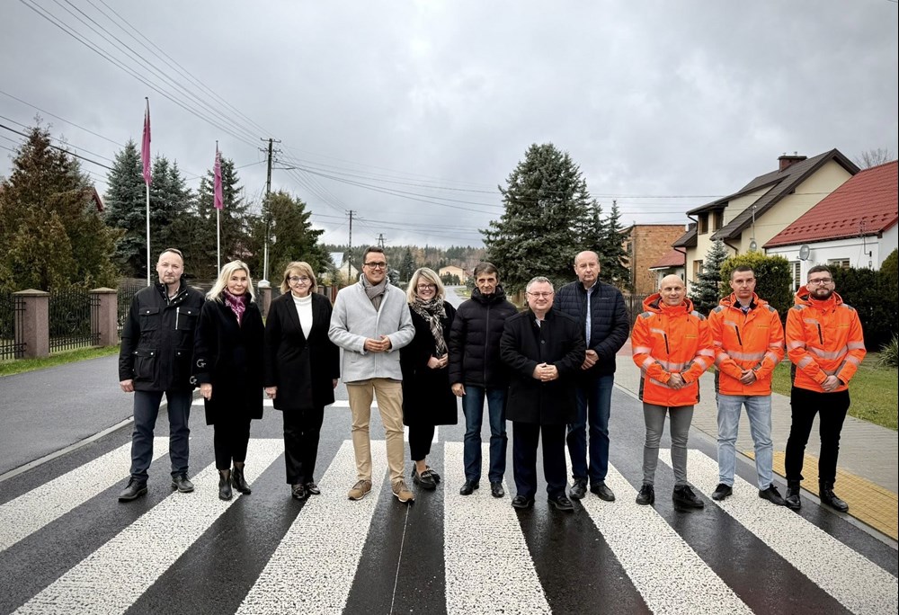 Świętokrzyskie. Nowa droga oddana do użytku