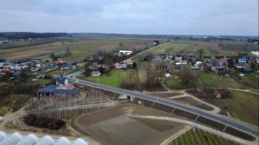 Lubelskie. Trwa rozbudowa drogi wojewódzkiej
