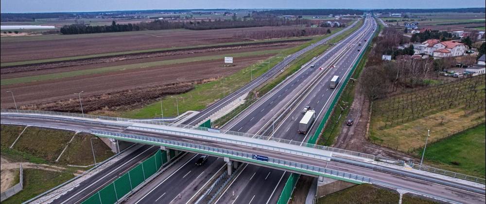 Siódemką od Płońska do Czosnowa już trzema pasami!